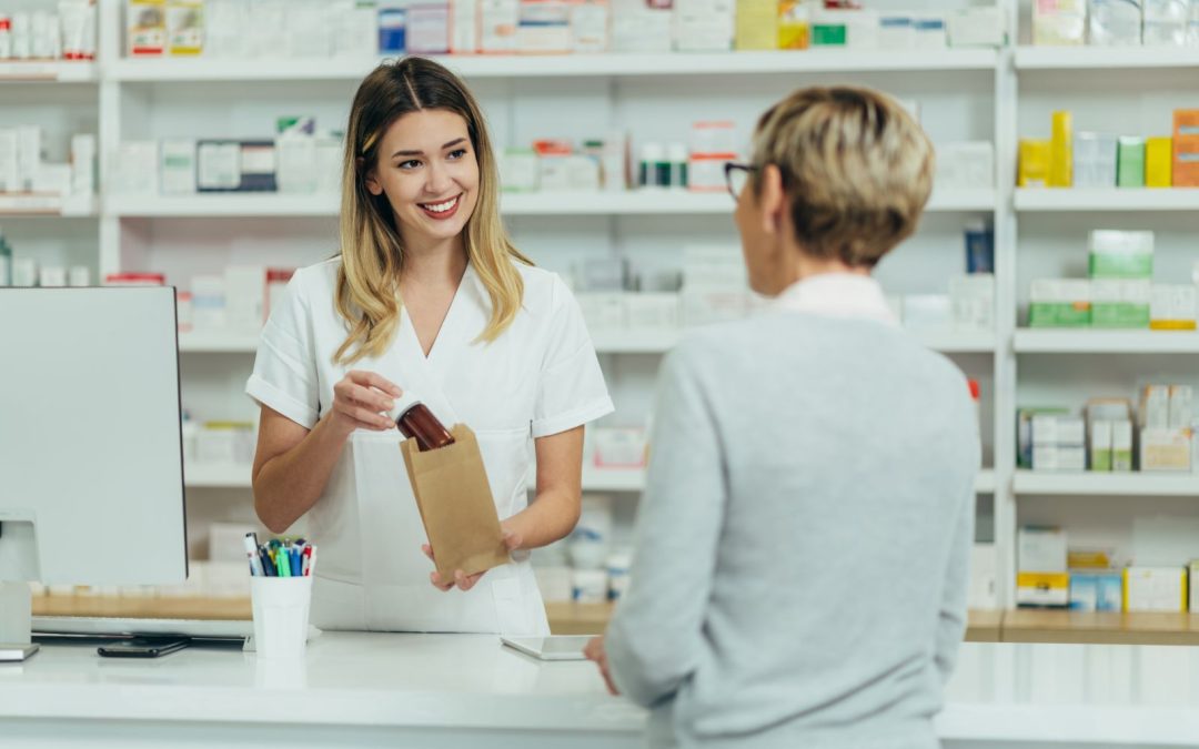 Why Choosing an Independent Pharmacy Like Parkway Is Better for Your Health (and Your Wallet)
